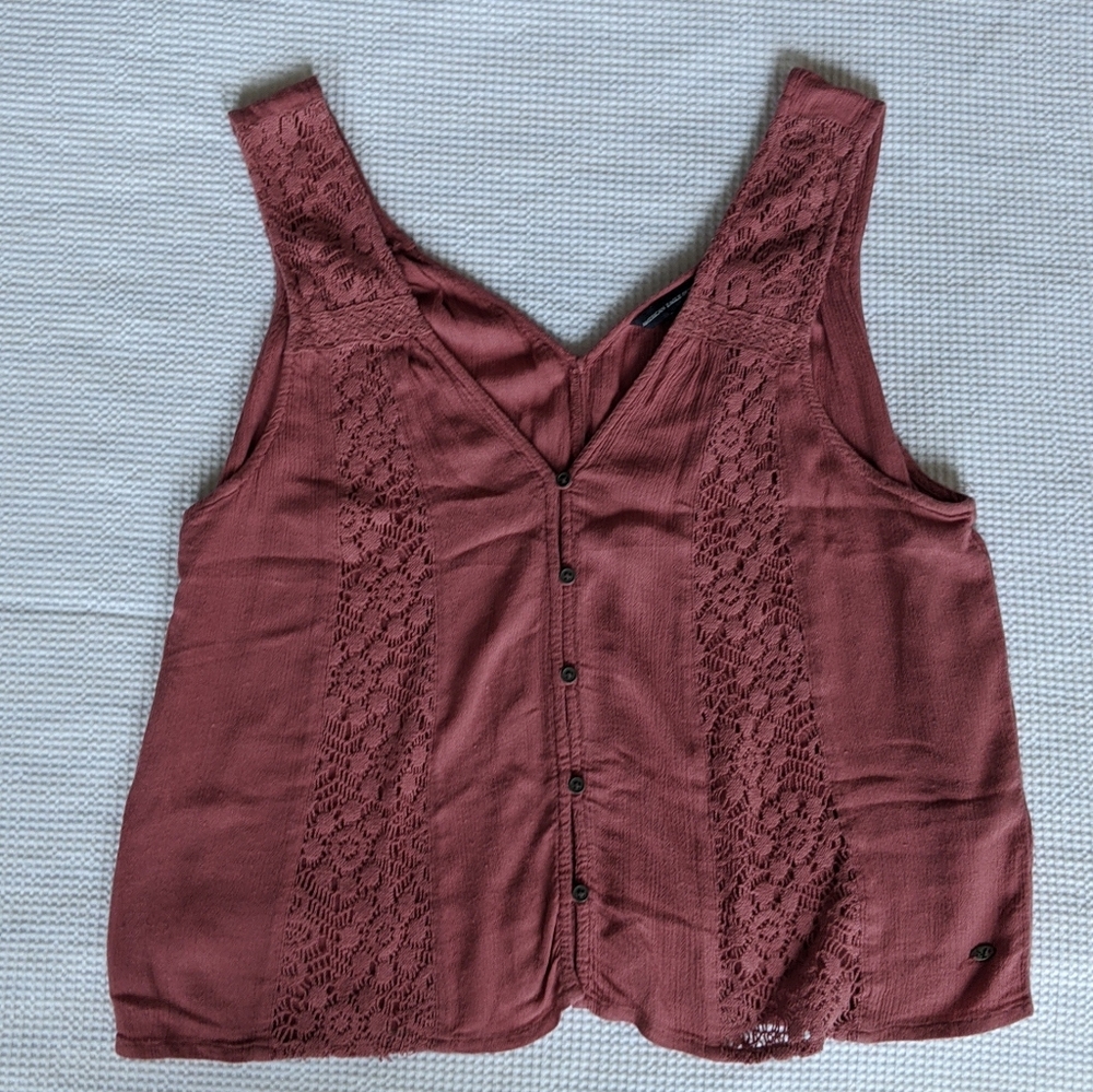 Button Front Tank